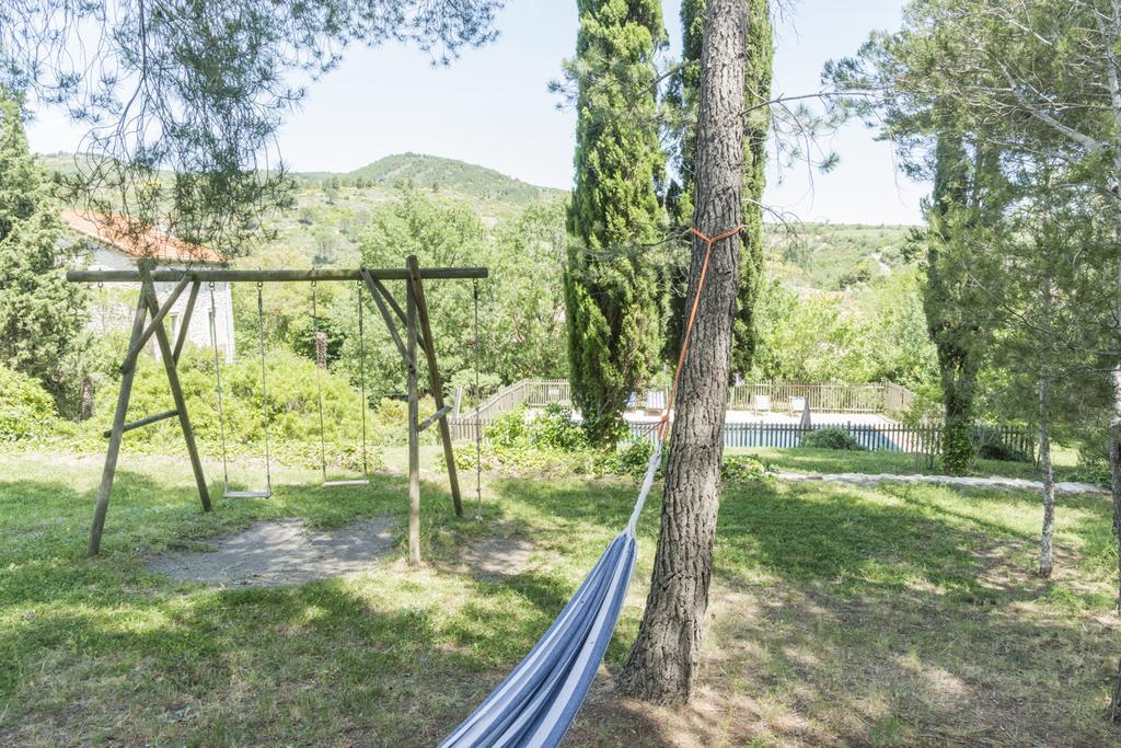 Bed and Breakfast Domaine Grand Guilhem Cascastel-des-Corbières Zewnętrze zdjęcie